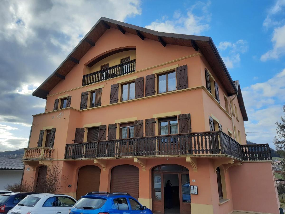 Mirabelle A Жерарме Экстерьер фото